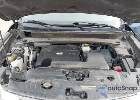 2016 Nissan Pathfinder S z USA, uszkodzony, nr VIN 5N1AR2MN0GC606365